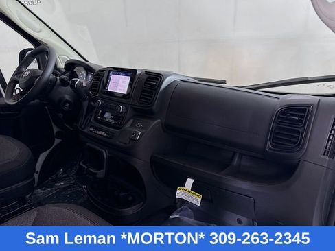 Used 2025 RAM ProMaster 2500 w/ Convenience Group image 23