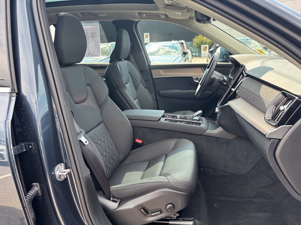 Certified 2026 Volvo XC90 B6 Core w/ Protection Package Premier AWD/4WD image 20