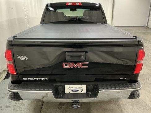 Used 2015 GMC Sierra 1500 SLT w/ SLT Crew Cab Value Package image 4