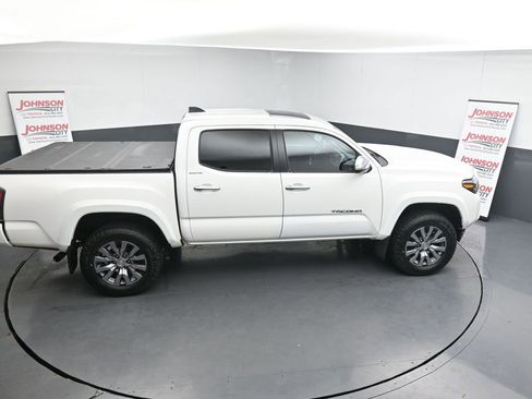 Used 2023 Toyota Tacoma Limited image 32