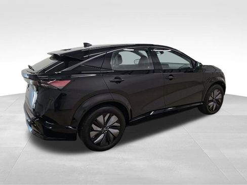 Used 2023 Nissan Ariya AWD image 6