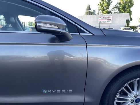 Used 2013 Ford Fusion SE image 25