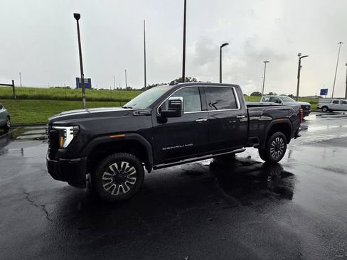 Used 2025 GMC Sierra 2500 Denali Ultimate AWD/4WD image 9