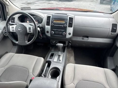 Used 2014 Nissan Xterra X AWD/4WD image 9