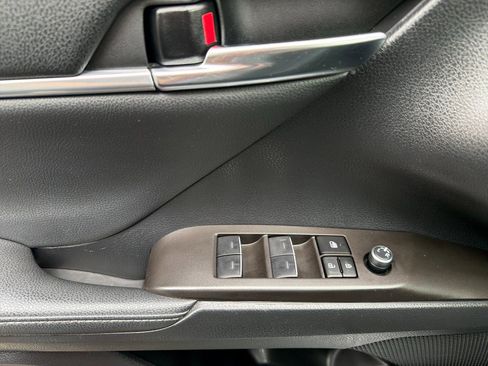 Used 2023 Toyota Camry XSE w/ Blackout Package (TMS) FWD image 10