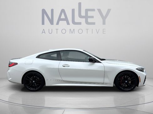 Used 2024 BMW 430i Coupe w/ M Sport Package RWD image 4