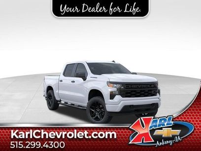 New 2026 Chevrolet Silverado 1500 Custom w/ Turbomax Blackout Package