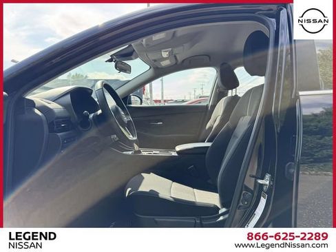 Used 2025 Nissan Sentra SV w/ All-Weather Package FWD image 15