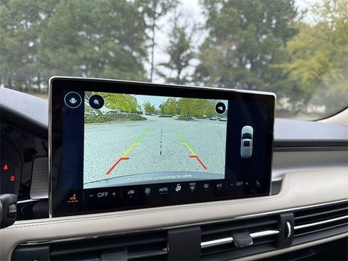 New 2026 Lincoln Corsair Premiere image 17