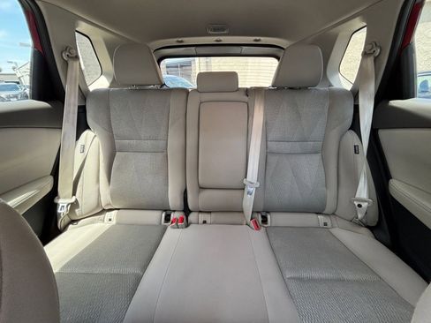 Used 2025 Nissan Rogue SV FWD image 40