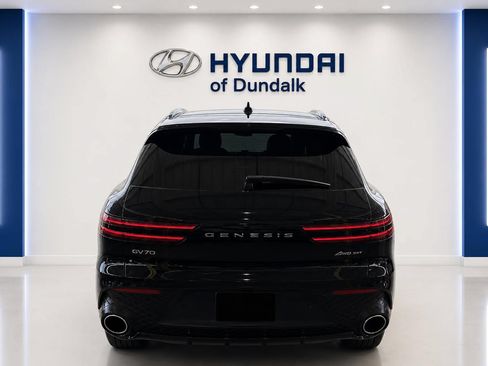 Used 2025 Genesis GV70 3.5T Sport AWD/4WD image 6