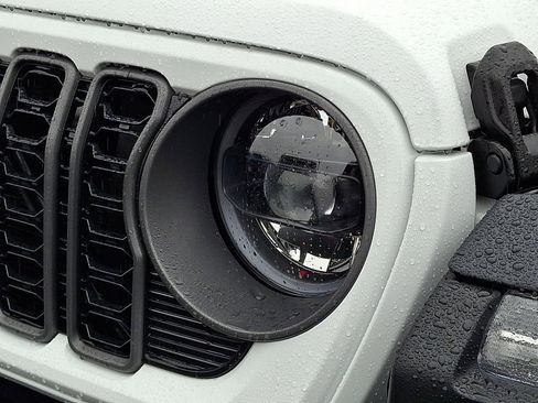 New 2026 Jeep Wrangler Unlimited Rubicon 392 image 4