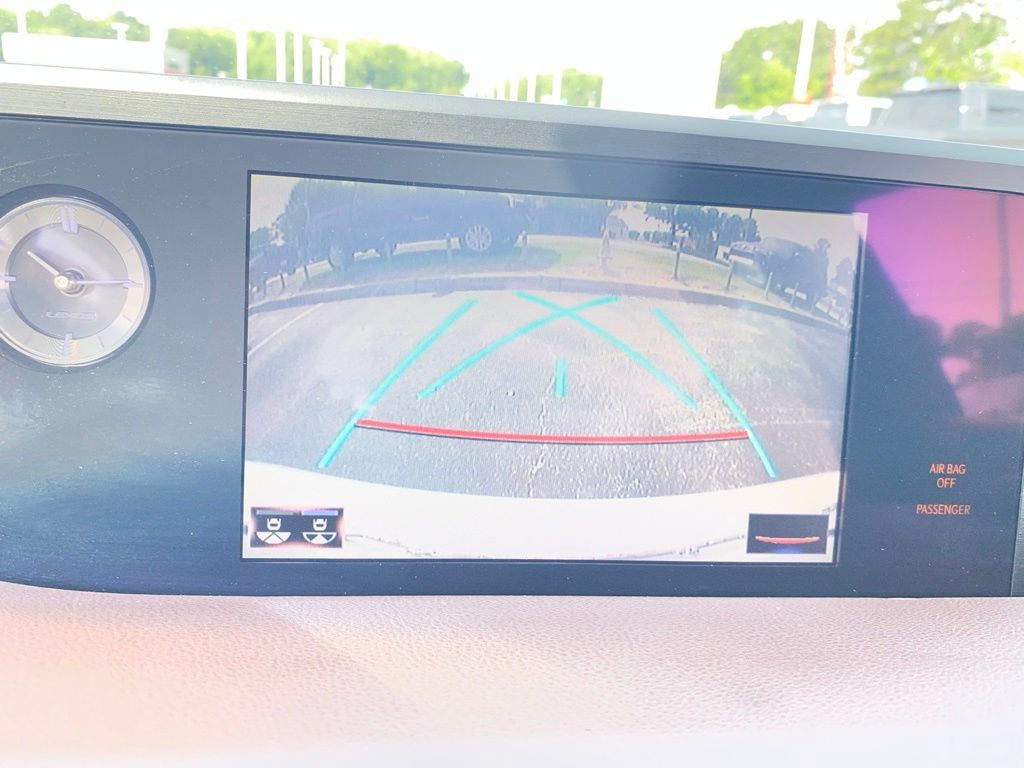 Used 2021 Lexus ES 250 w/ Premium Package AWD/4WD image 29