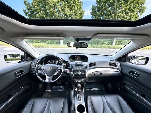 Used 2019 Acura ILX FWD image 13