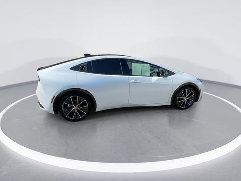 Used 2024 Toyota Prius XLE image 14