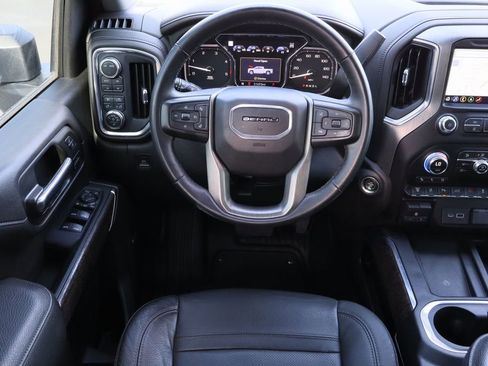 Used 2023 GMC Sierra 2500 Denali w/ Denali Black Diamond Edition image 25