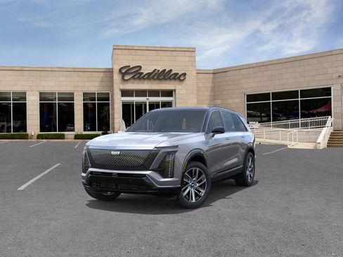 New 2026 Cadillac Vistiq Luxury w/ LPO, Floor Liner Package AWD/4WD image 8