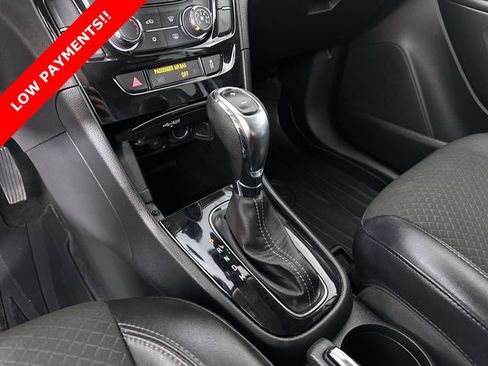 Used 2021 Buick Encore Preferred w/ Safety Package image 16