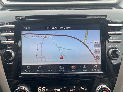 Used 2017 Nissan Murano SL image 32