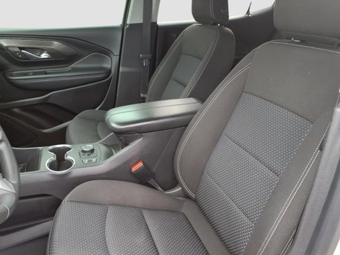 Used 2022 GMC Terrain SLE w/ Driver Convenience Package AWD/4WD image 11