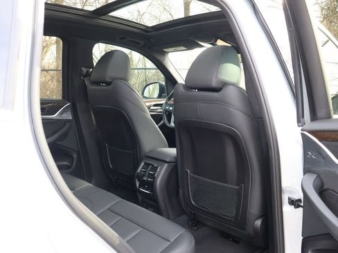 Used 2021 BMW X3 xDrive30i w/ Convenience Package image 48