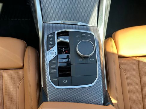 Used 2025 BMW 440i xDrive w/ Premium Package image 21