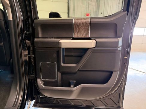 Used 2017 Ford F350 Lariat w/ Lariat Ultimate Package image 35