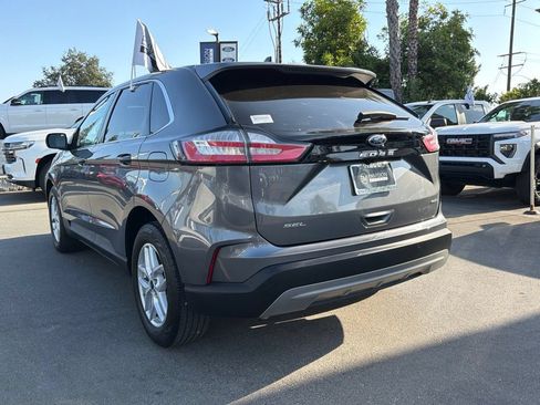 Used 2022 Ford Edge SEL AWD/4WD image 10