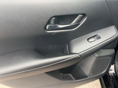 Used 2024 Nissan Sentra SV image 26