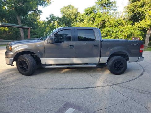 Used 2006 Ford F150 4x4 SuperCrew image 2