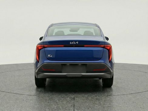 Used 2025 Kia K4 LXS image 7