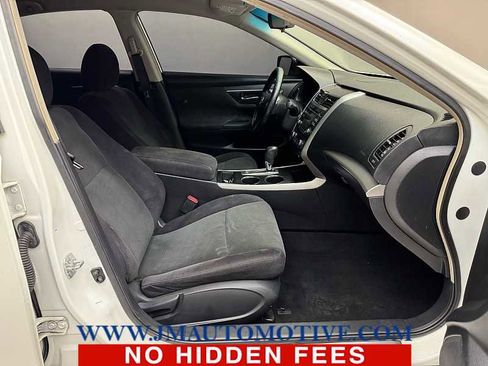 Used 2013 Nissan Altima 2.5 SV FWD image 18