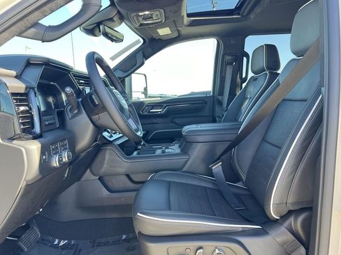 New 2026 GMC Sierra 2500 AT4X image 25