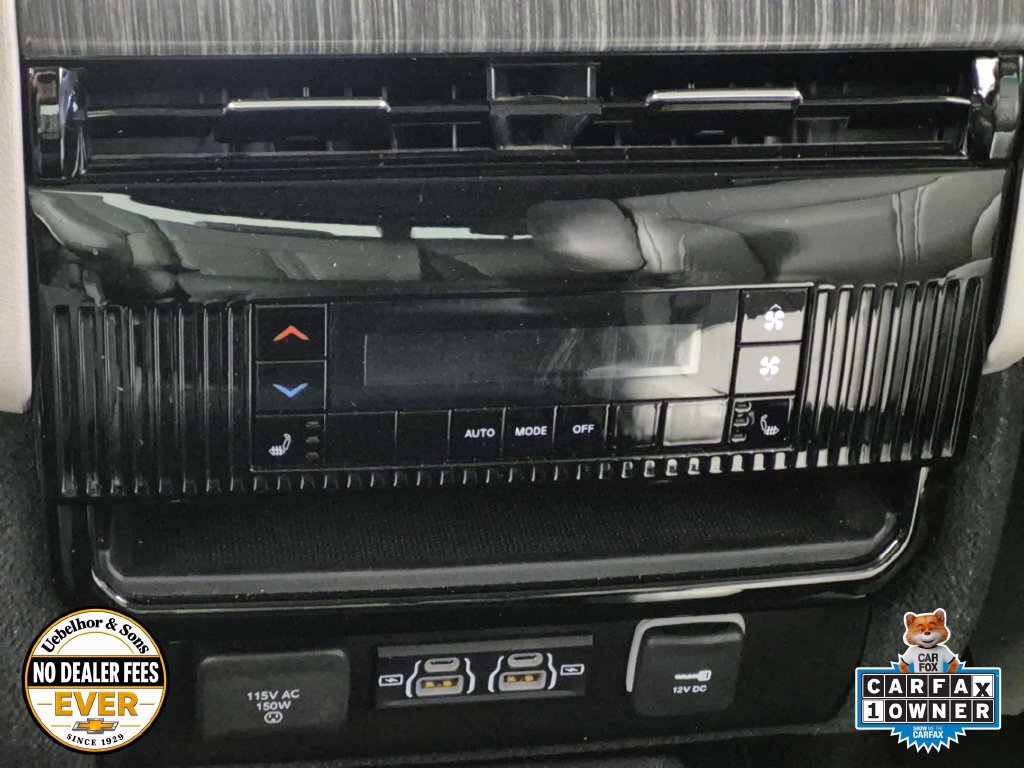 Used 2023 Jeep Wagoneer Series III w/ Preferred Equipment Group AWD/4WD image 25