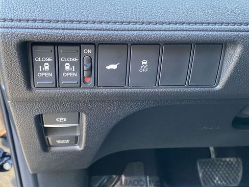 New 2026 Honda Odyssey EX-L image 17