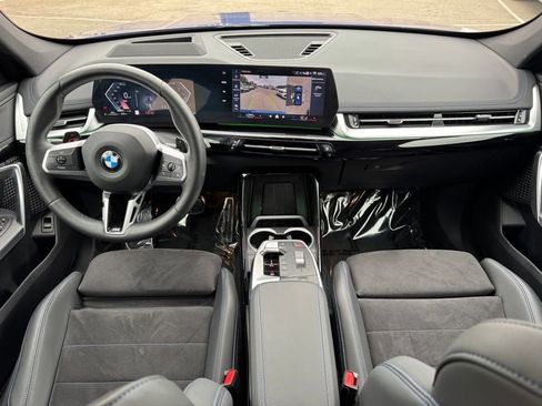 Used 2025 BMW X1 xDrive28i w/ Technology Package image 33