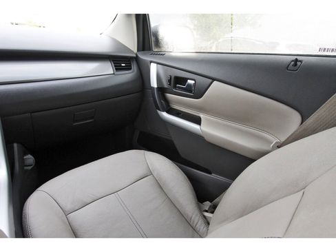 Used 2013 Ford Edge SEL image 13
