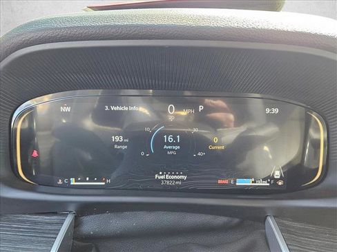 Used 2024 Jeep Wagoneer Series II w/ Flexible Seating Group image 11