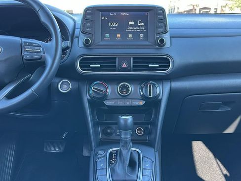 Used 2021 Hyundai Kona SEL Plus image 11