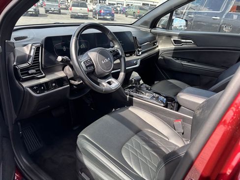 Used 2024 Kia Sportage X-Line w/ X-Line Premium Package image 8