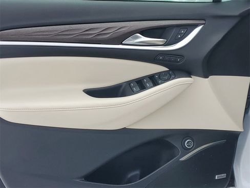 Used 2022 Buick Enclave Avenir w/ Trailering Package, 5000 lbs. image 19