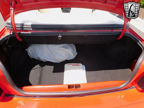 Used 1992 Pontiac Sunbird SE image 21