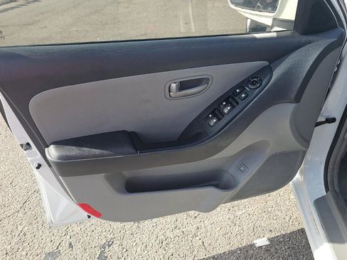 Used 2007 Hyundai Elantra GLS FWD image 8