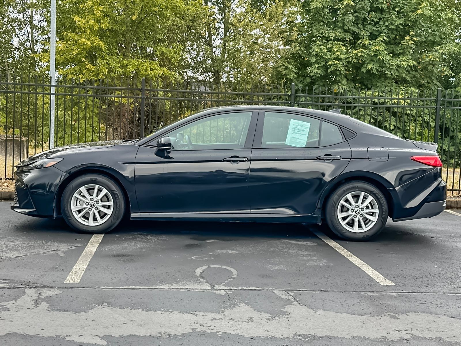 Used 2025 Toyota Camry LE FWD image 6