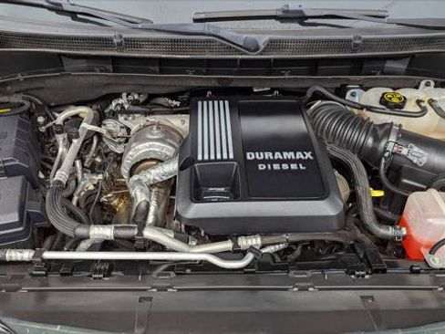 Used 2021 GMC Yukon SLT w/ SLT Premium Package AWD/4WD image 30