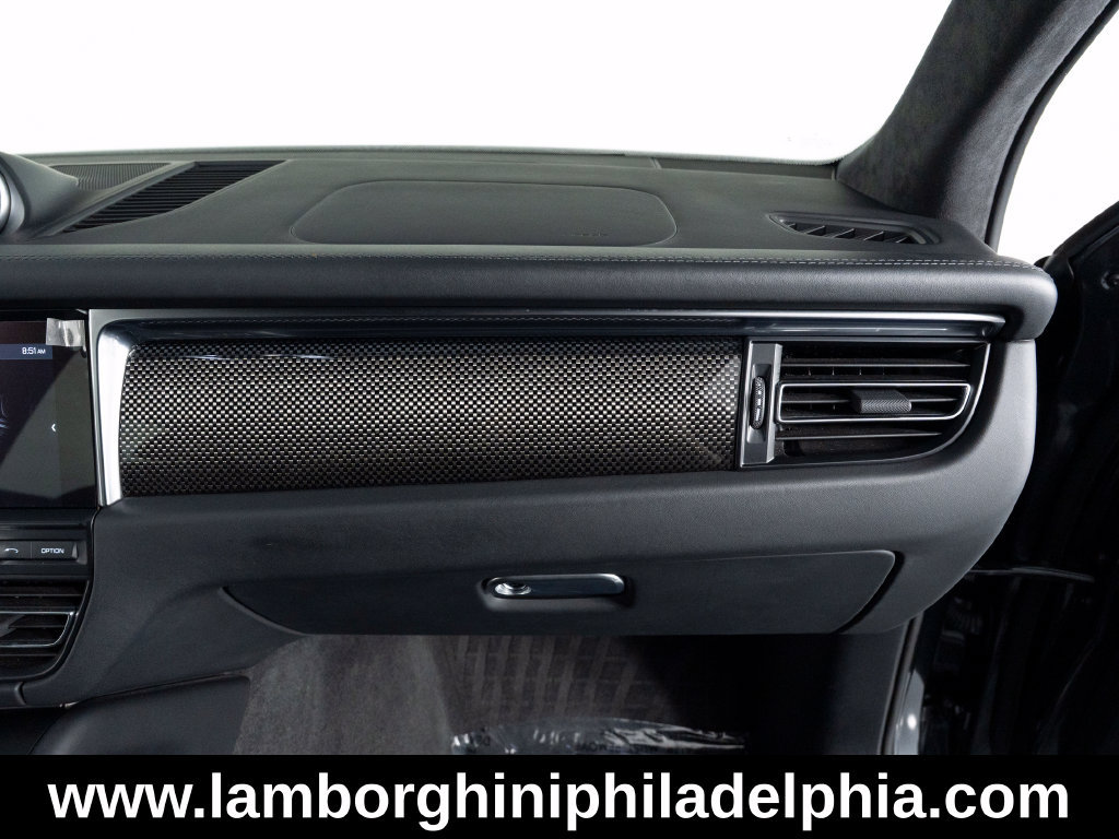 Used 2021 Porsche Macan Turbo AWD/4WD image 38