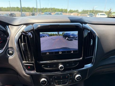 Used 2023 Chevrolet Traverse LT w/ LPO, Floor Liner Package AWD/4WD image 25