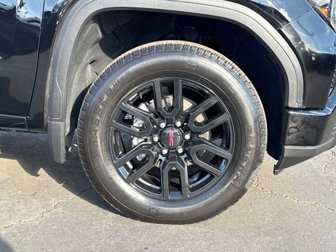 Used 2024 GMC Sierra 1500 Pro w/ Graphite Edition image 6