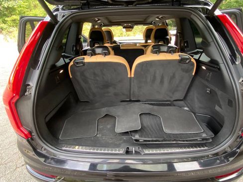 Used 2018 Volvo XC90 T6 Momentum w/ Convenience Package AWD/4WD image 55