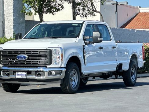 New 2026 Ford F250 2WD Crew Cab Super Duty image 8